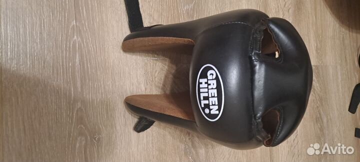 Шлем для единоборств