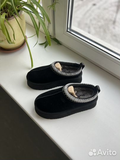 Ugg tazz черные