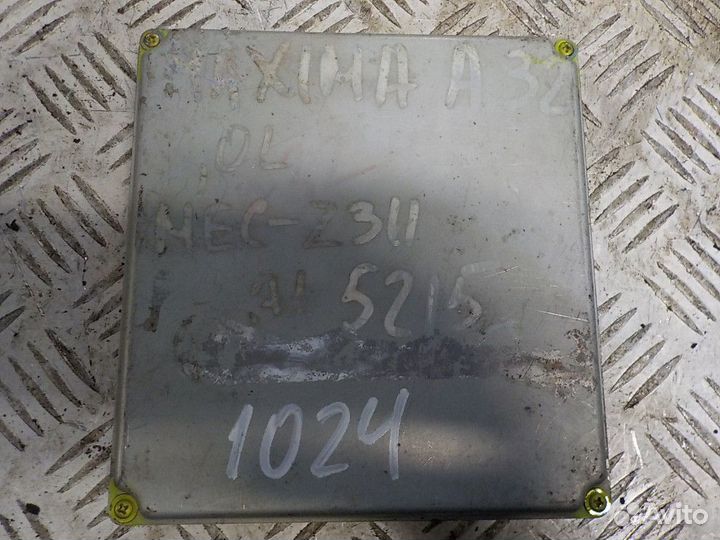 Блок управления двигателем Nissan Maxima A32