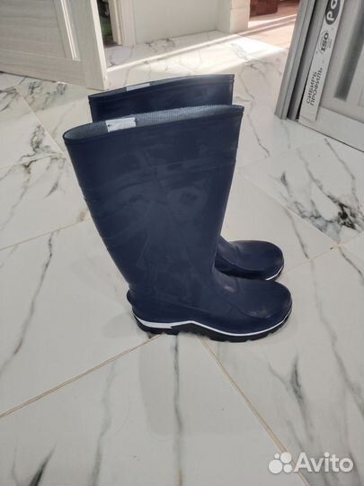 Резиновые сапоги 3 пары