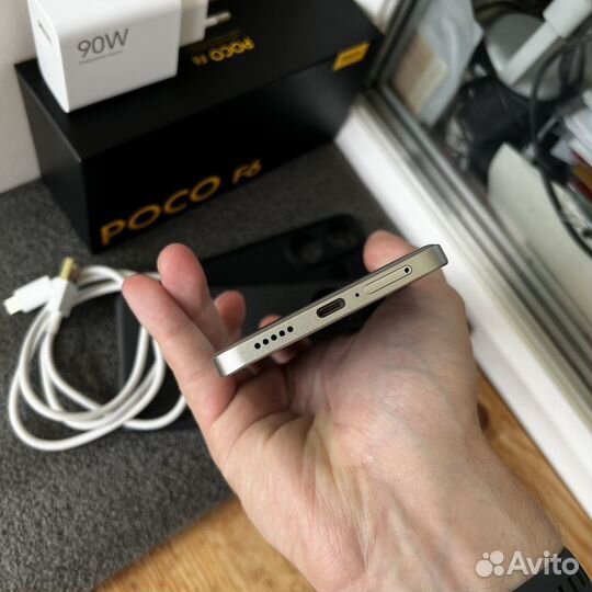 Xiaomi Poco F6, 12/512 ГБ