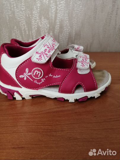 Босоножки для девочки 27 размер. Бронь