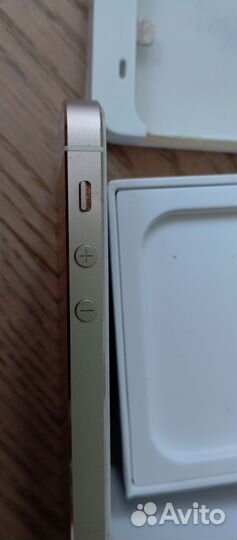 iPhone 5S, 32 ГБ