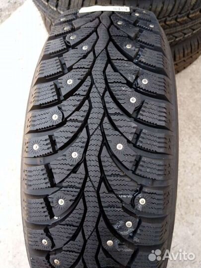 Pirelli Formula Ice 205/65 R16