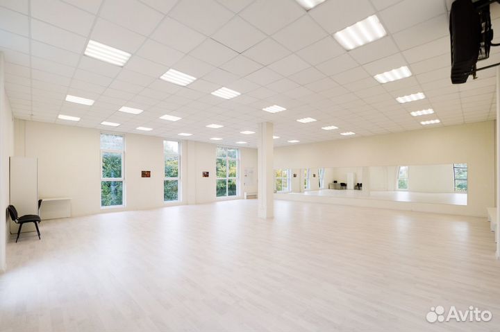 Танцевальный, спортивный зал, 140 кв. м
