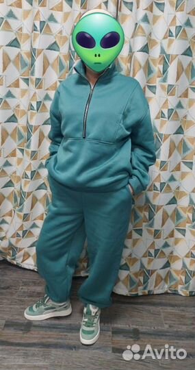 Костюм спортивный женский