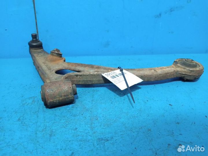 Рычаг подвески передний правый Suzuki Liana