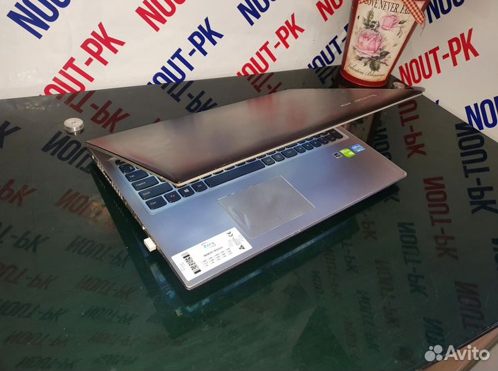 Ноутбук Lenovo core i5/ 1Тб/ 8гб