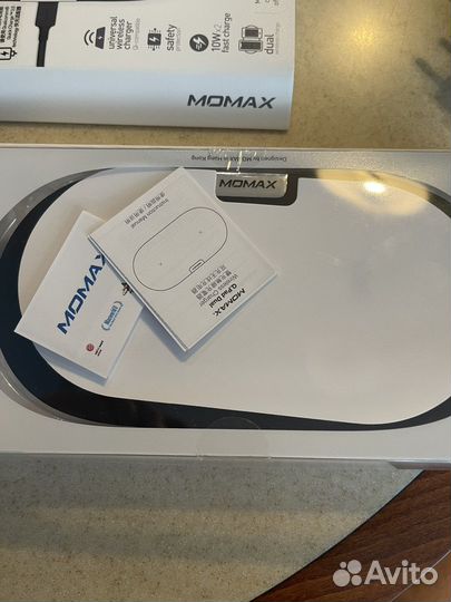 Беспроводная зарядка Momax