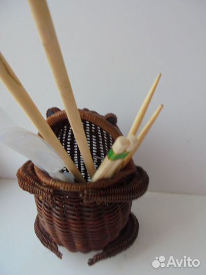 Подставка Лягушка вьетнамская соломка