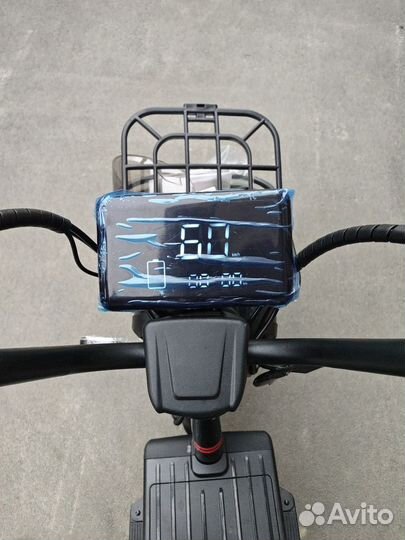 Скутер с педалями электрический 500W