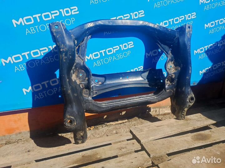 Подрамник передний Mercedes W221