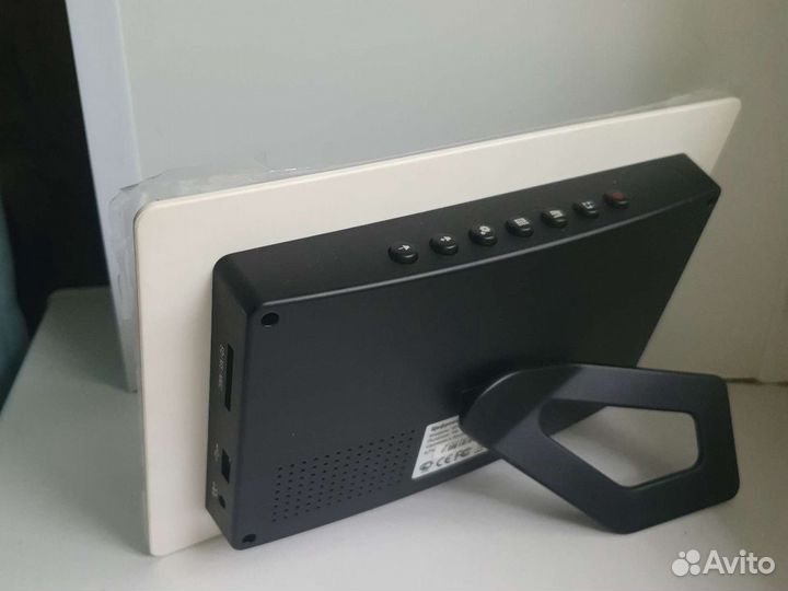 Цифровая фоторамка GF7210