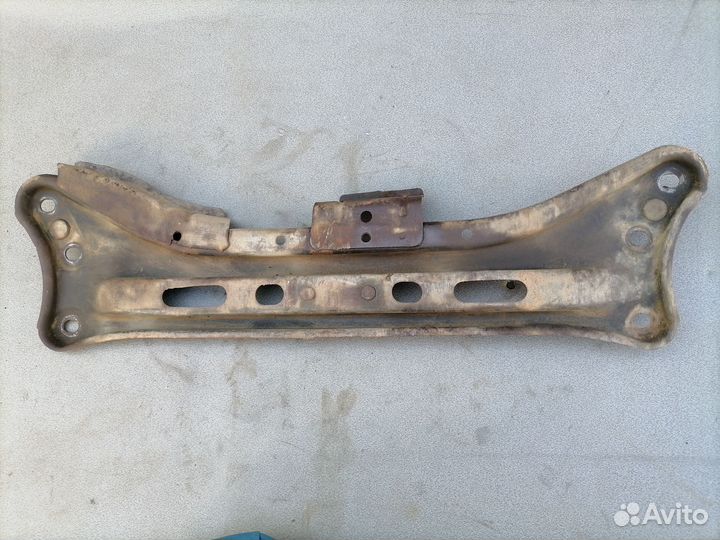 Балка передняя поперечная для Mazda 626 (GE)