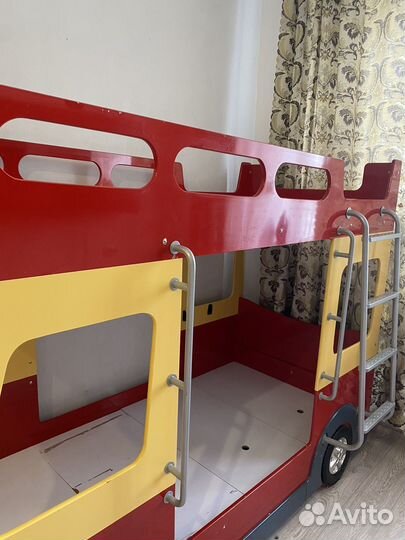 Крвать двухъярусная детская