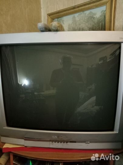 Телевизор onida, 72 см диагональ