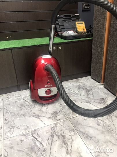 Пылесос Daewoo 2000w (L)