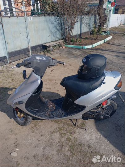 Скутор Цузуки zz