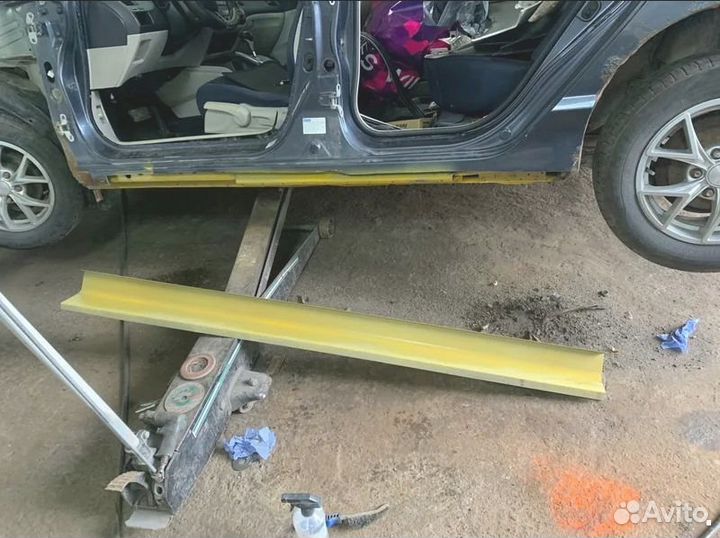Пороги для Mitsubishi Colt 5