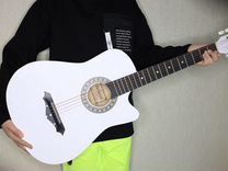 Акустическая гитара белая (новая)