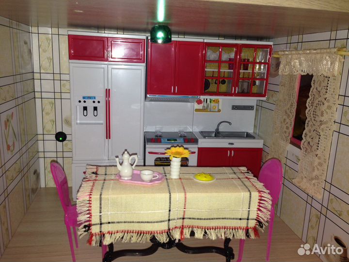 Домик кукольный для Барби с мебелью