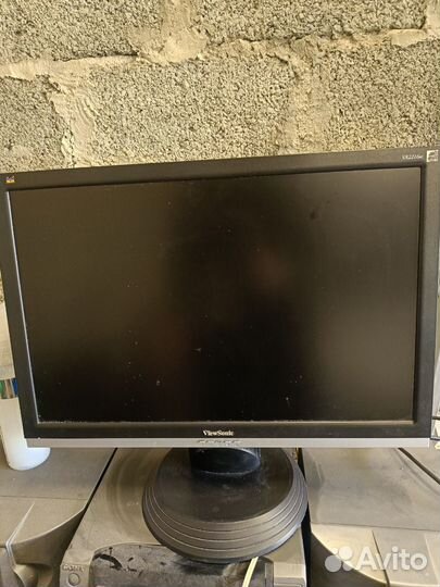 Монитор Viewsonic 22