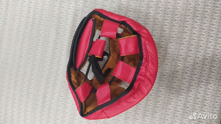 Шлем для единоборств