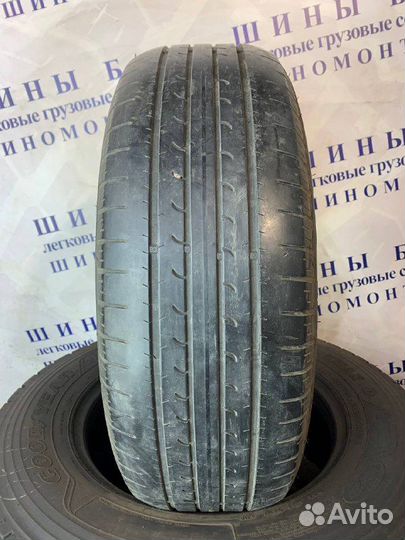 Goodyear EfficientGrip SUV 4x4 215/60 R17