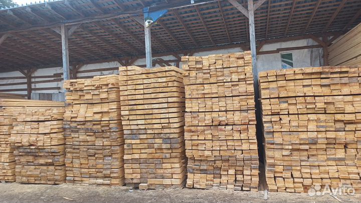 Обрезная доска из лиственницы 50\150\6000 мм