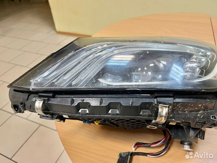 Фара Мерседес S 222 левая рейстайл
