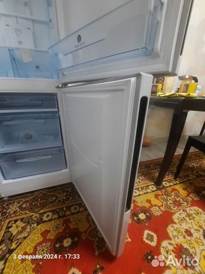 Холодильник двухкамерный Pozis RK FNF 170