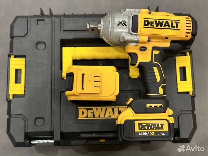 Гайковерт грузовой аккумуляторный 2000HM Dewalt