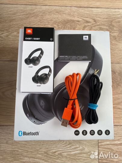 Беспроводные наушники JBL E45BT