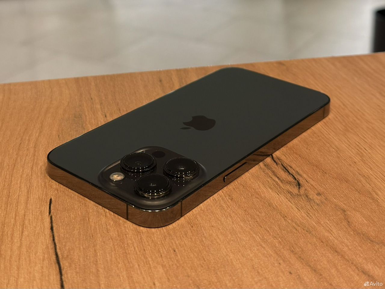 iPhone 13 Pro, 256 ГБ, SIM + eSIM