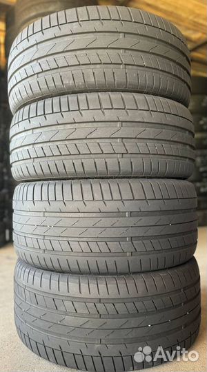 Starmaxx Ultrasport ST760 225/40 R19 и 255/35 R19