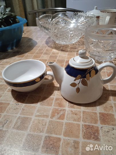 Заварочный чайник с чашкой