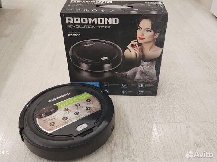 Робот пылесос redmond RV-R350
