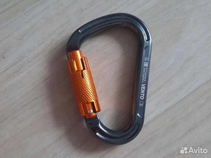 Карабины для альпинизма