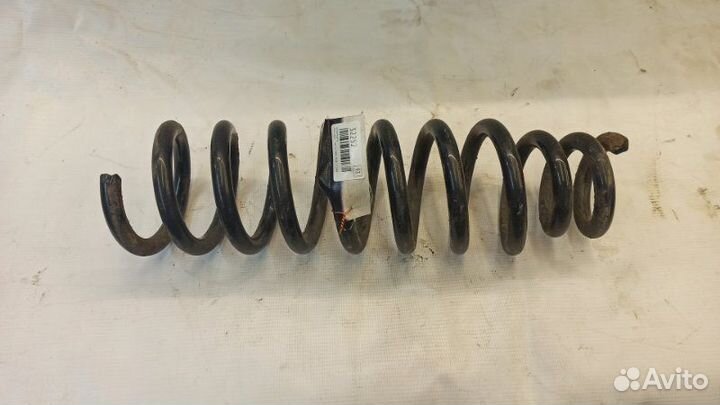 Пружина передняя Volkswagen Touareg 2002-2010