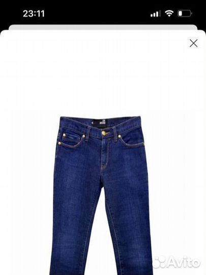 Джинсы love moschino