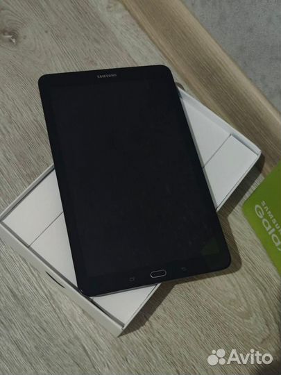 Samsung galaxy tab e