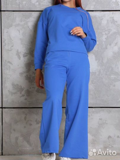 Костюм спортивный женский
