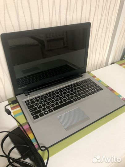 Ноутбук lenovo