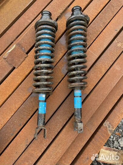 Хонда сабер стойка задняя