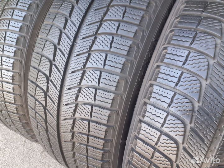 Michelin X-Ice XI3 225/50 R18