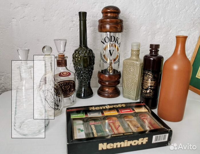 Бутыли сосуды графины бутылки емкости флаконы, от