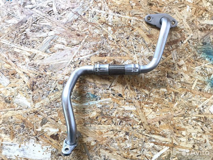 Трубка турбины,масляный радиатор caxa,Golf 6