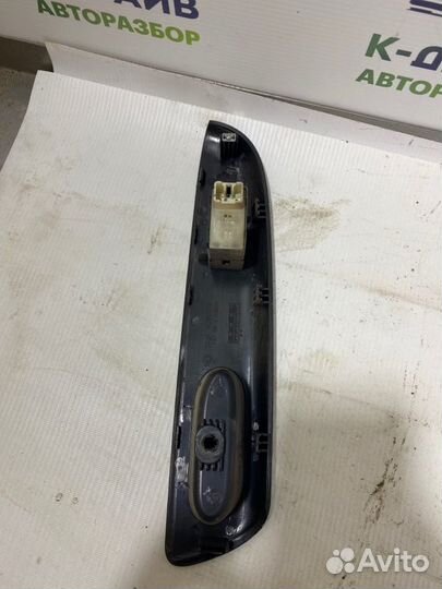 Блок управления стеклоподъемниками правый Daewoo