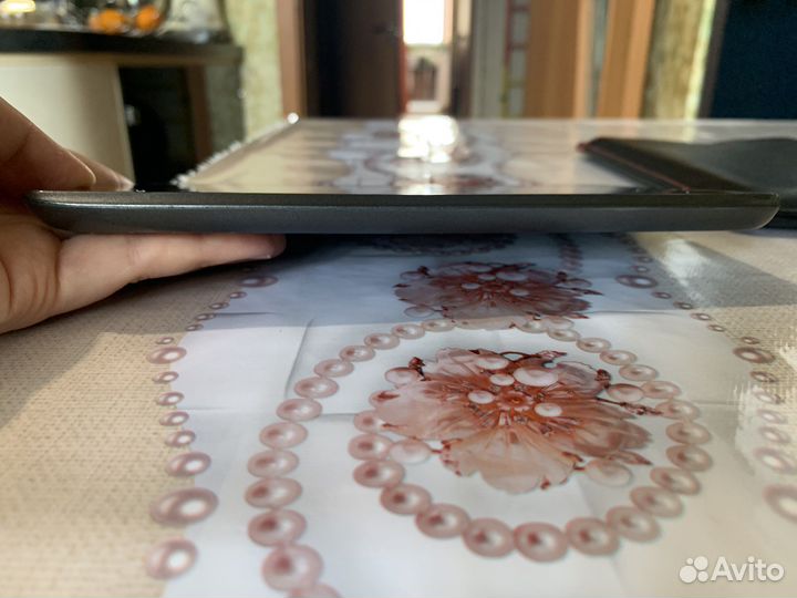 Планшет-навигатор Prestigio GeoVision 7777