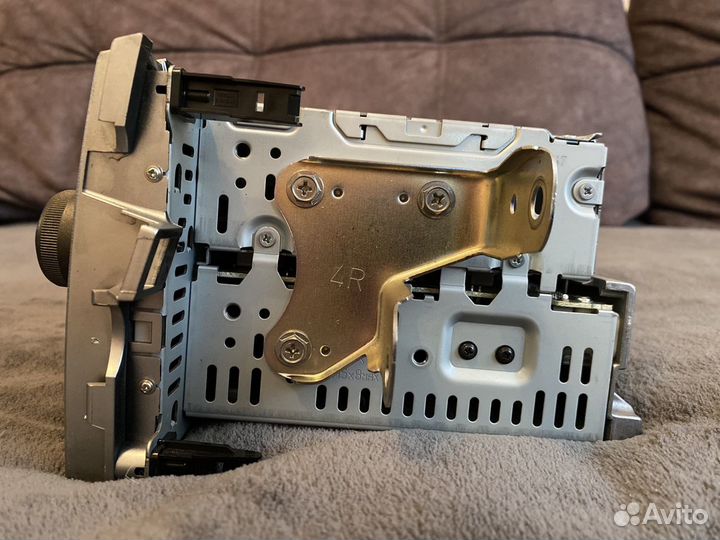 Оригинальная магнитола Toyota Verso